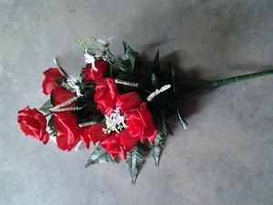 Ramo flores con rosas