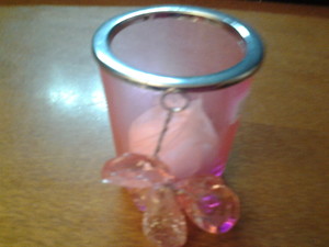 `Vela  con vaso de cristal rosa